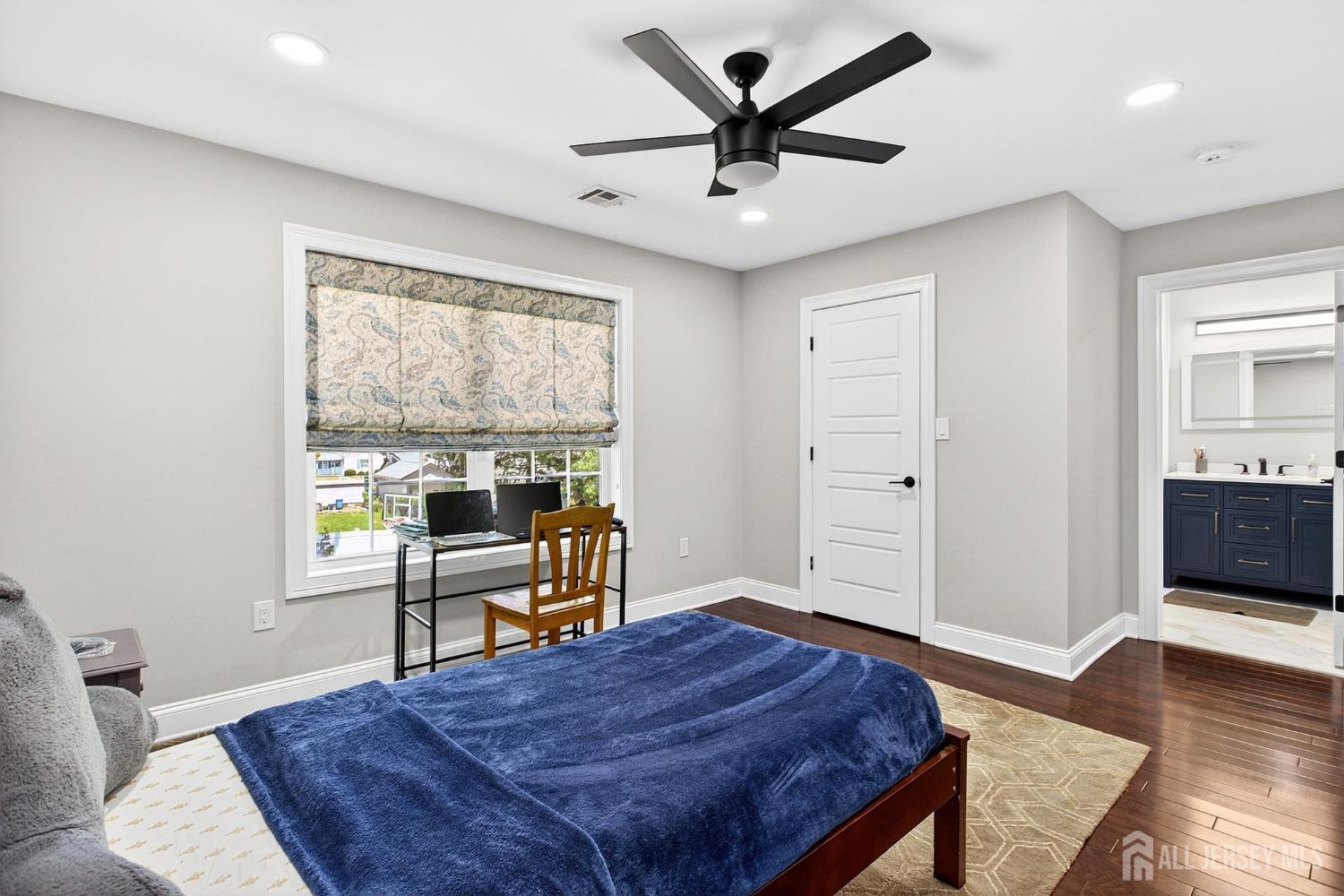51 Runyon Avenue Edison NJ 08817