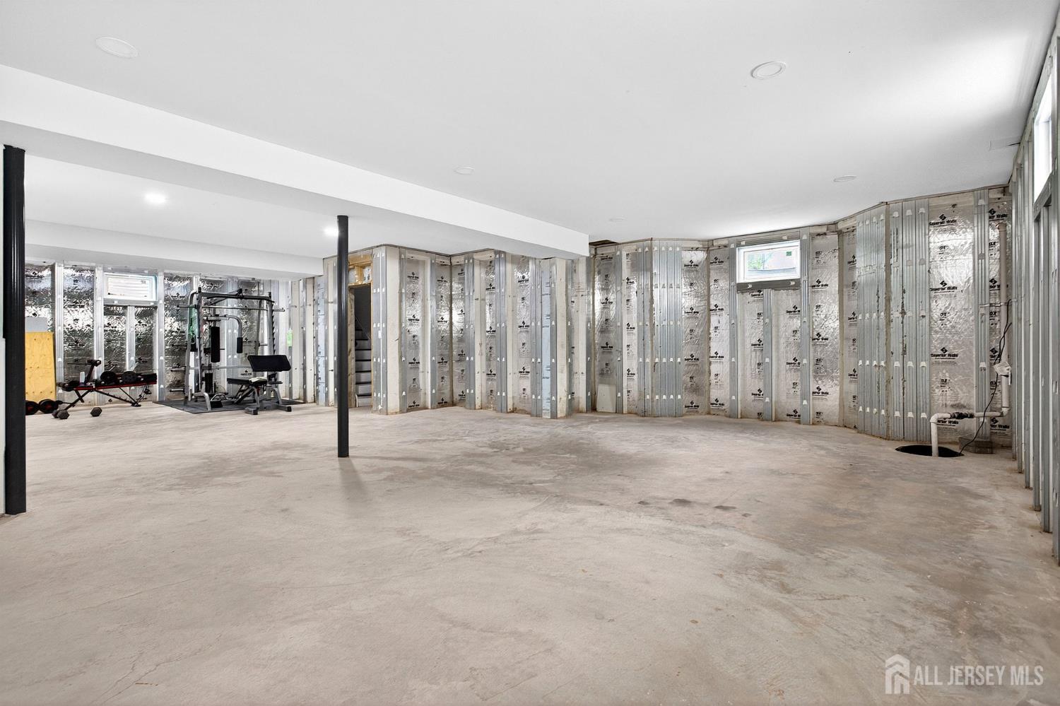 51 Runyon Avenue Edison NJ 08817