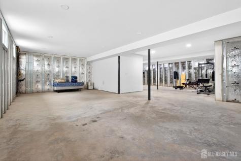 51 Runyon Avenue Edison NJ 08817