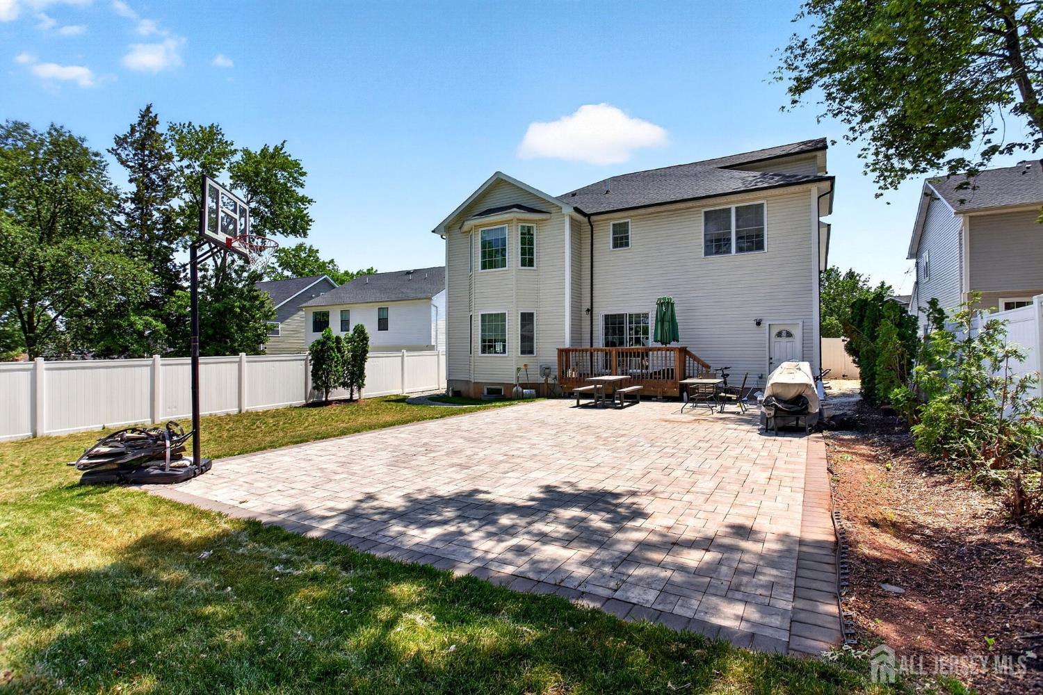 51 Runyon Avenue Edison NJ 08817