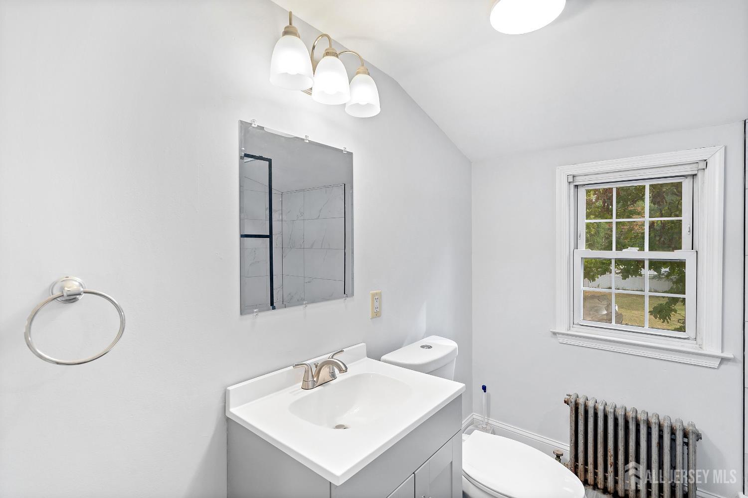 174 Alcoa Avenue Edison NJ 08837