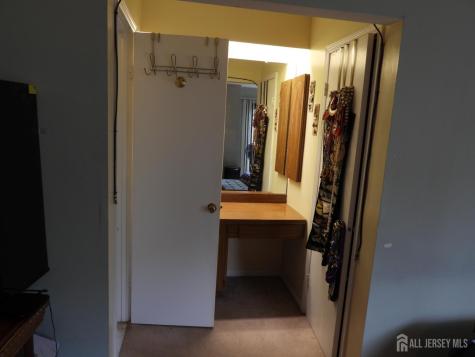 41 Riverbend Drive North Brunswick NJ 08902