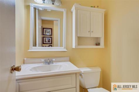 575 Grove Avenue Edison NJ 08820
