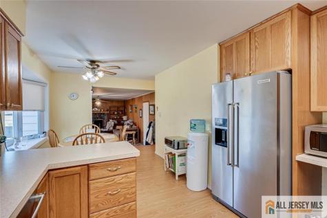 575 Grove Avenue Edison NJ 08820