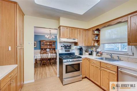 575 Grove Avenue Edison NJ 08820