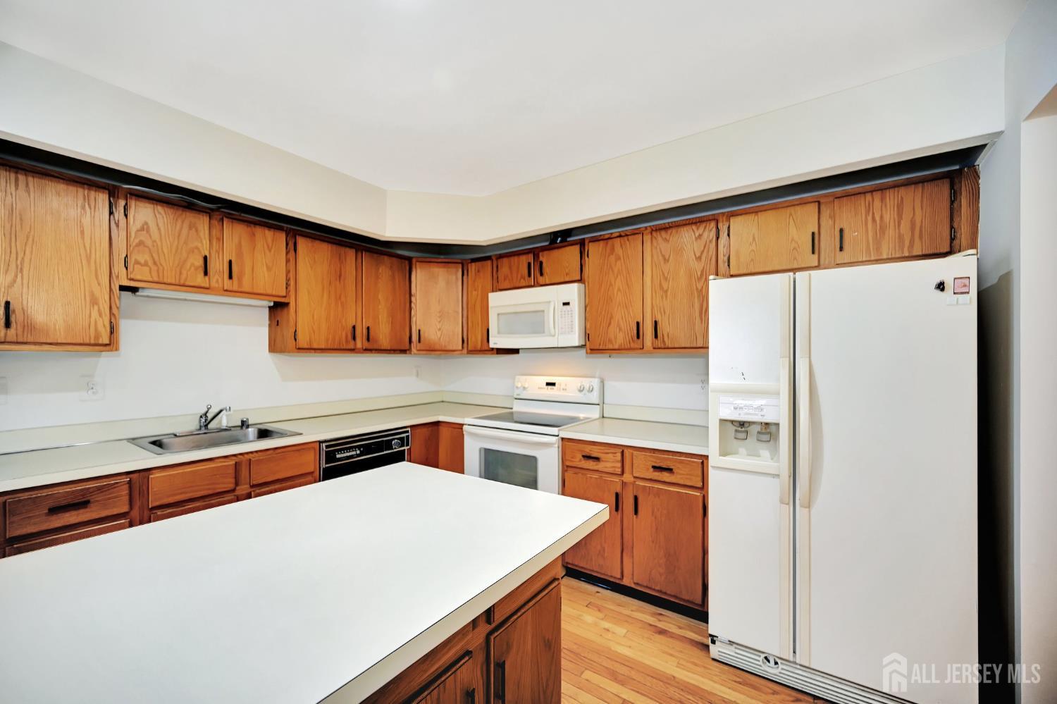13 Benjamin Franklin Drive Monroe NJ 08831