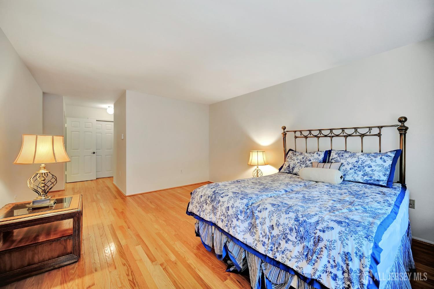 13 Benjamin Franklin Drive Monroe NJ 08831