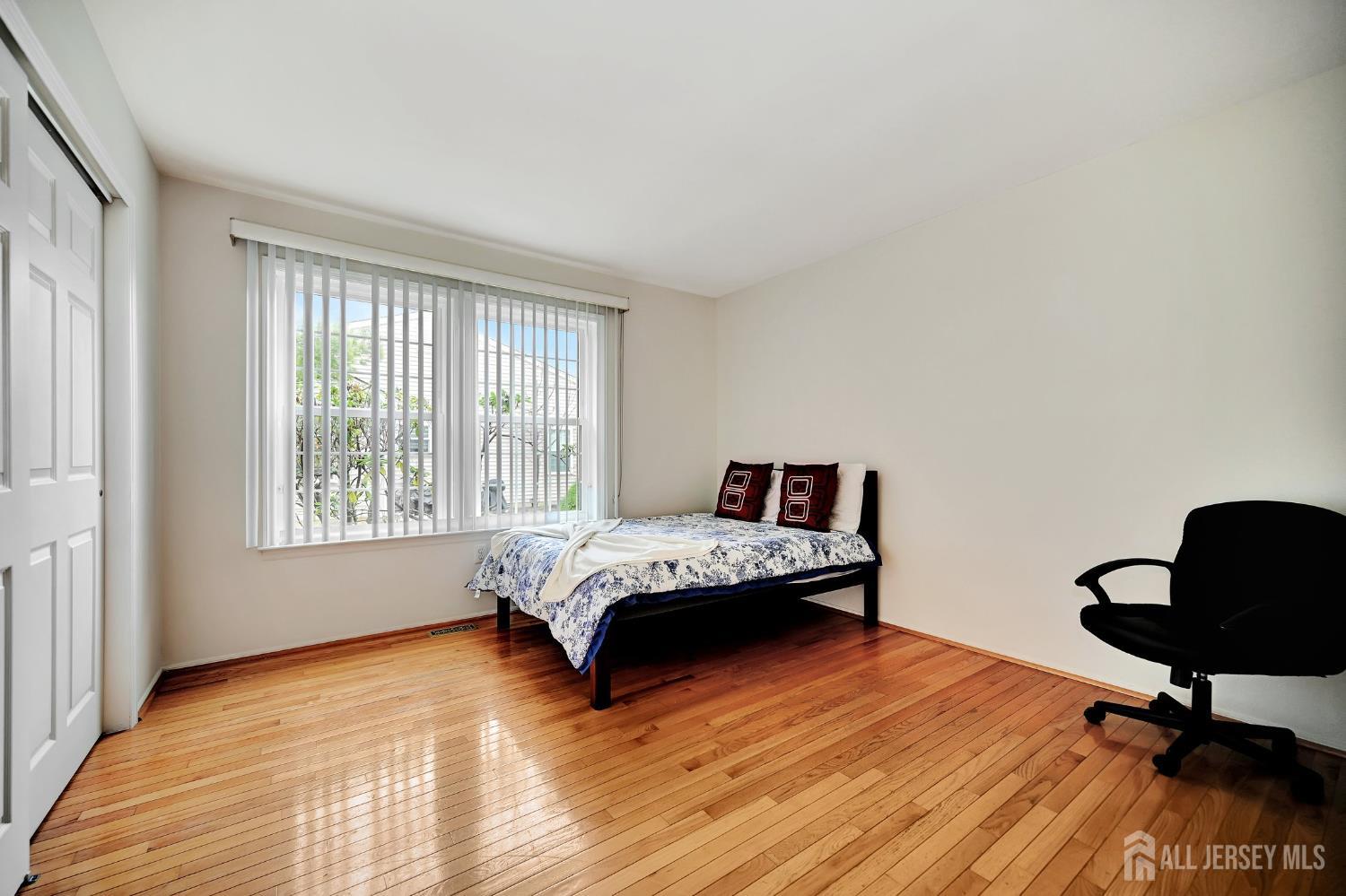13 Benjamin Franklin Drive Monroe NJ 08831