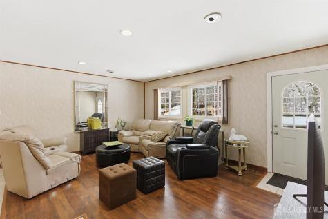10 Cranston Road South Brunswick NJ 08824