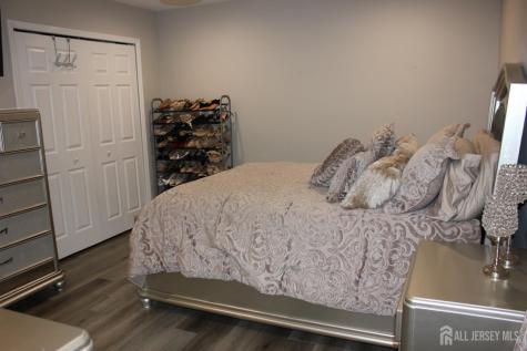 82 Forest Park Terrace Monroe NJ 08831