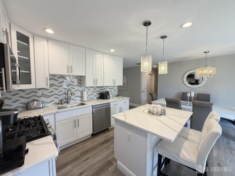 82 Forest Park Terrace Monroe NJ 08831