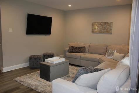 82 Forest Park Terrace Monroe NJ 08831