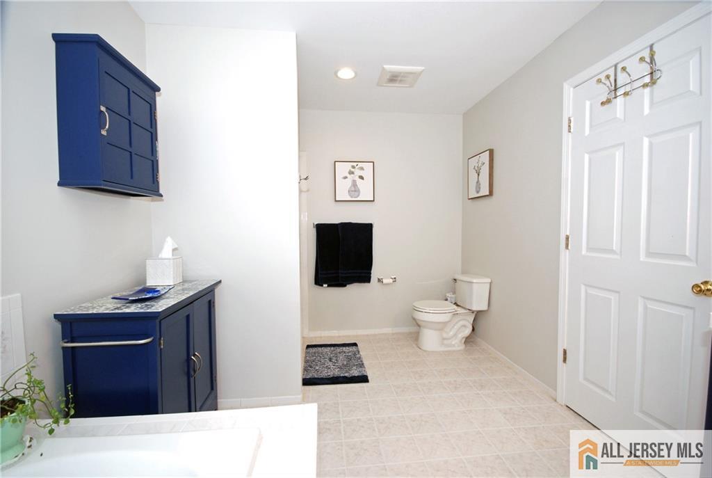 23 10th Street Monroe NJ 08831