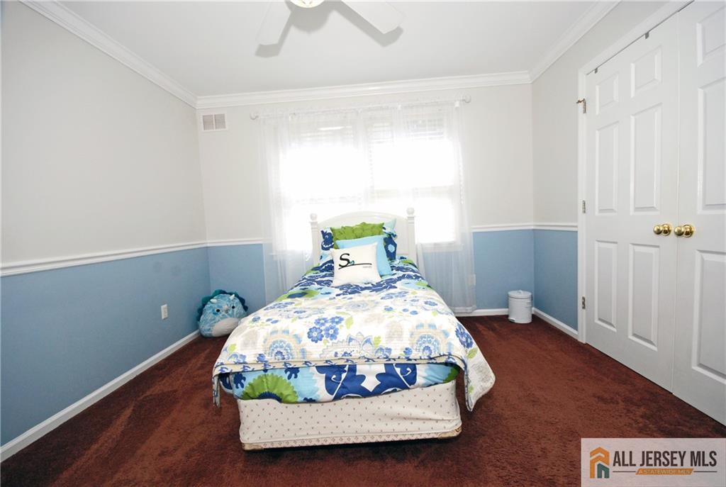 23 10th Street Monroe NJ 08831