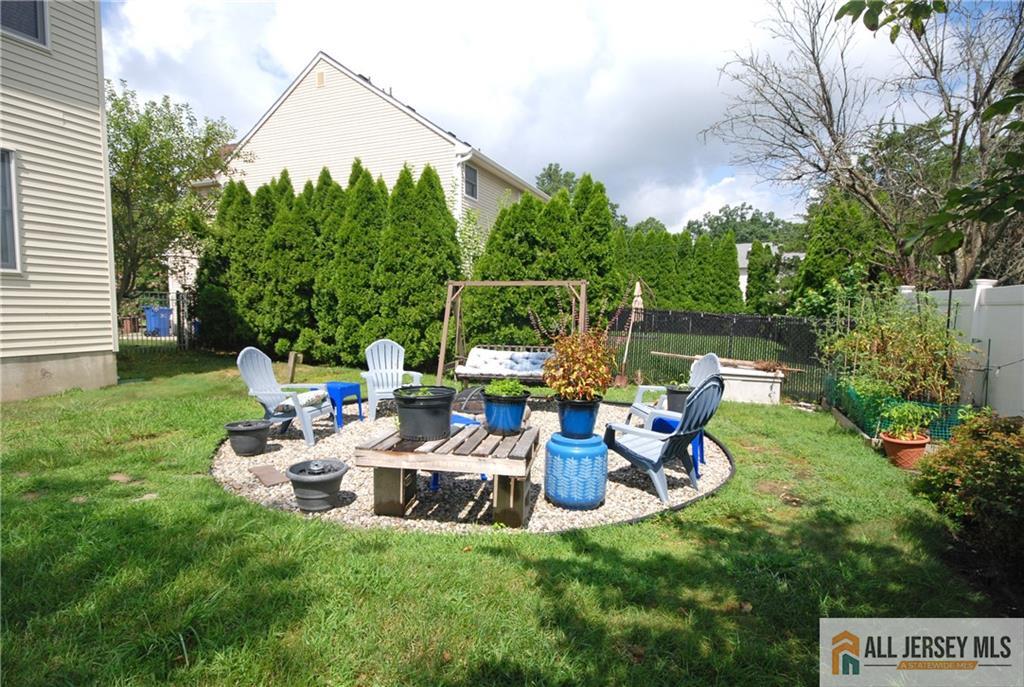 23 10th Street Monroe NJ 08831