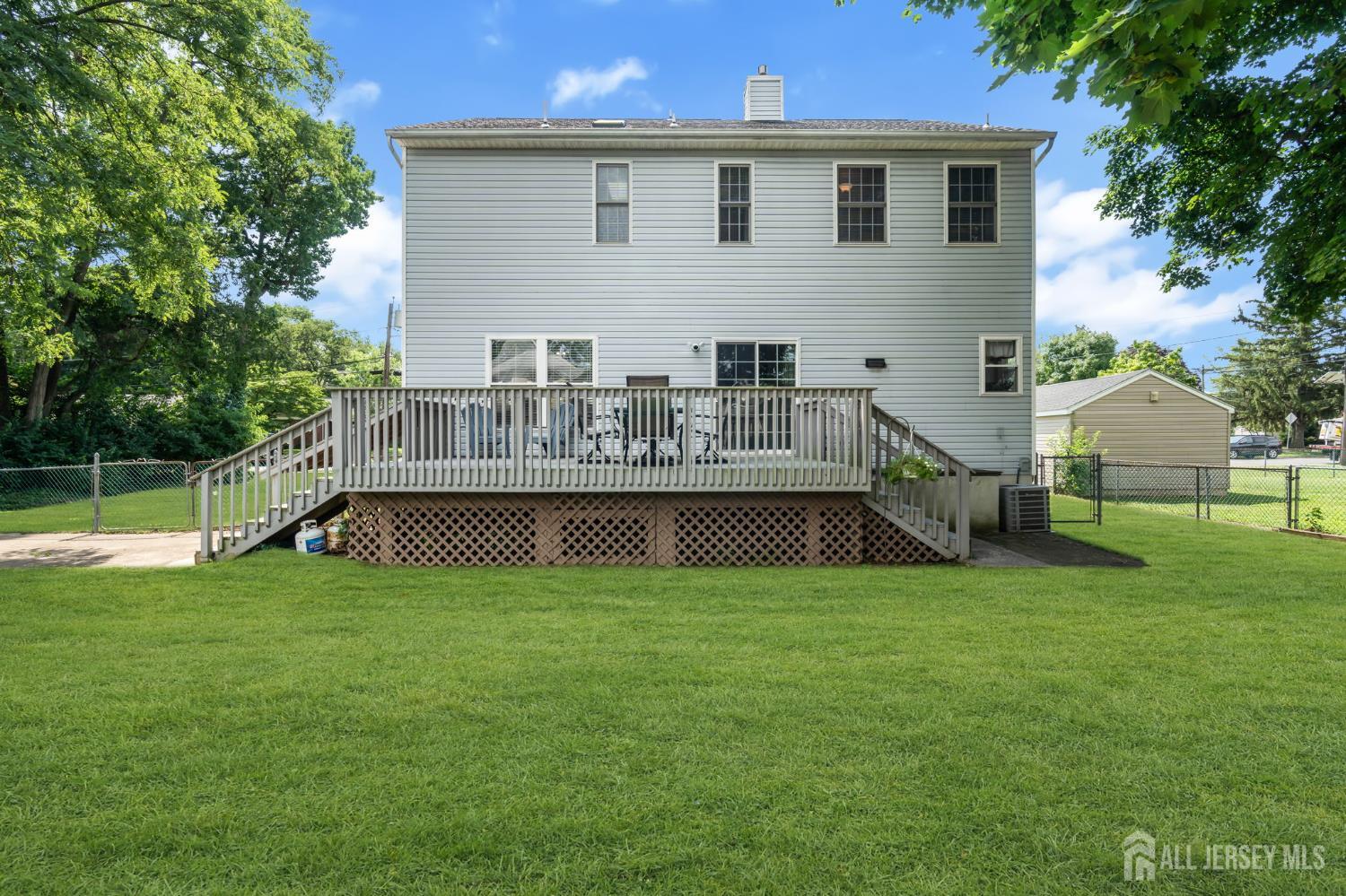 20 June Avenue Hamilton NJ 08619