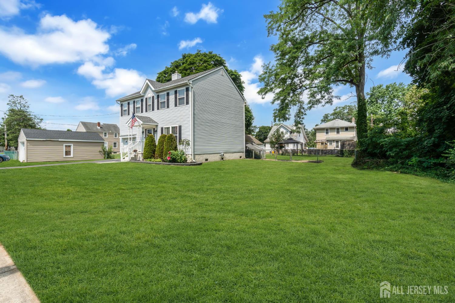 20 June Avenue Hamilton NJ 08619