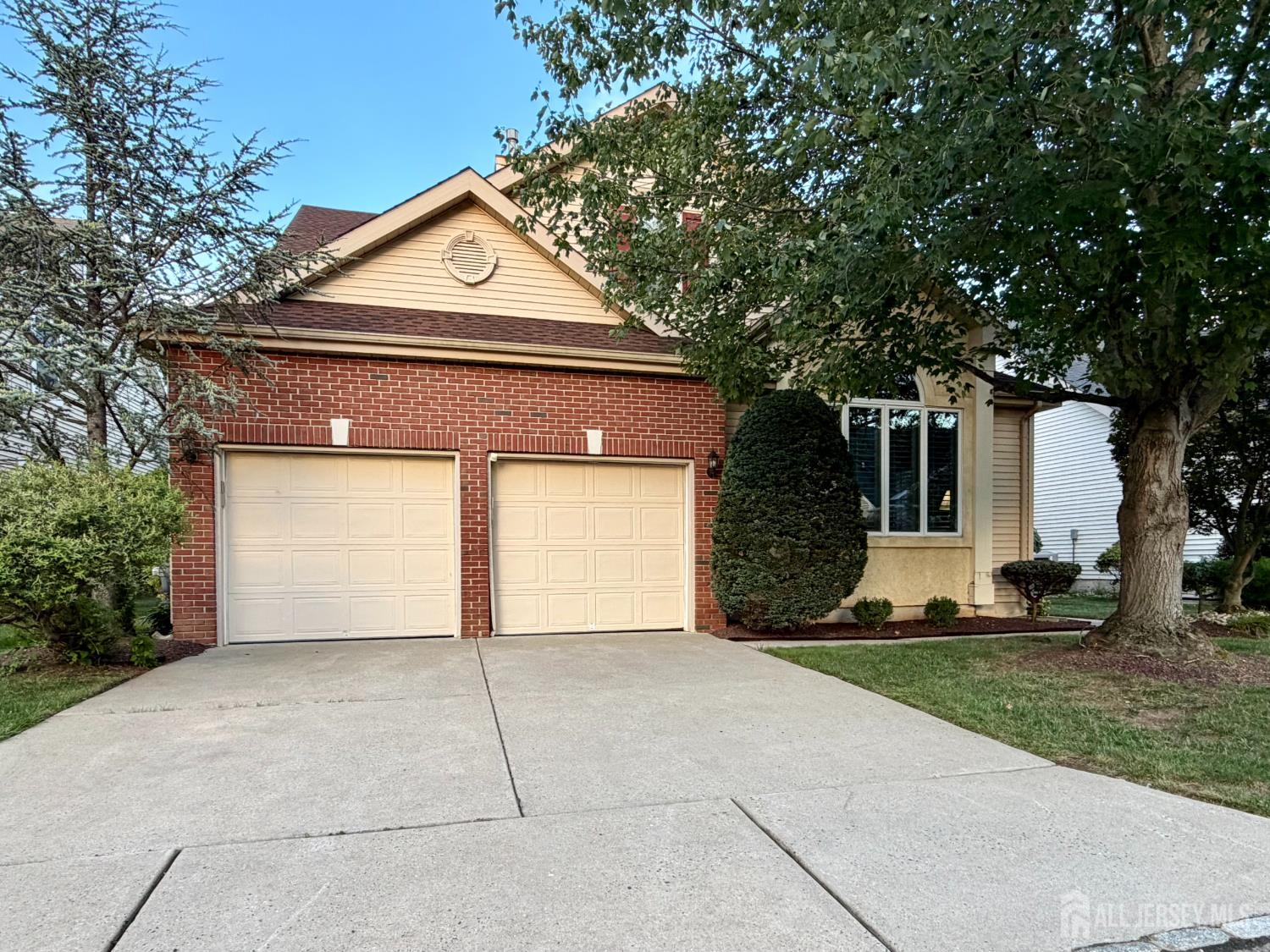 49 Dawson Lane Monroe NJ 08831