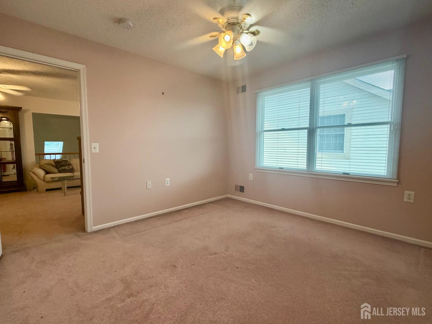 49 Dawson Lane Monroe NJ 08831