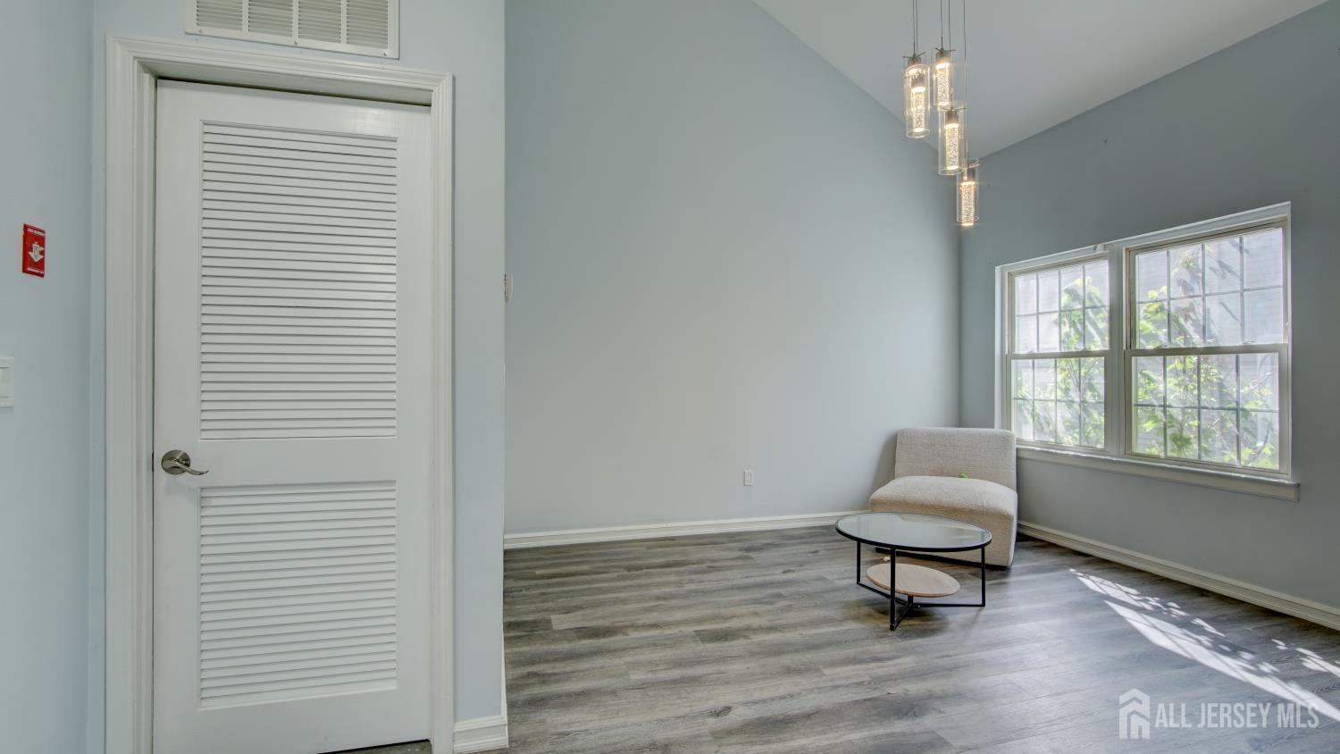 10 Starlight Court New Brunswick NJ 08901