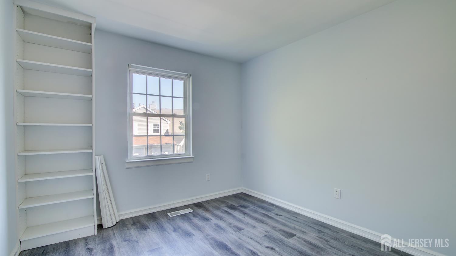 10 Starlight Court New Brunswick NJ 08901