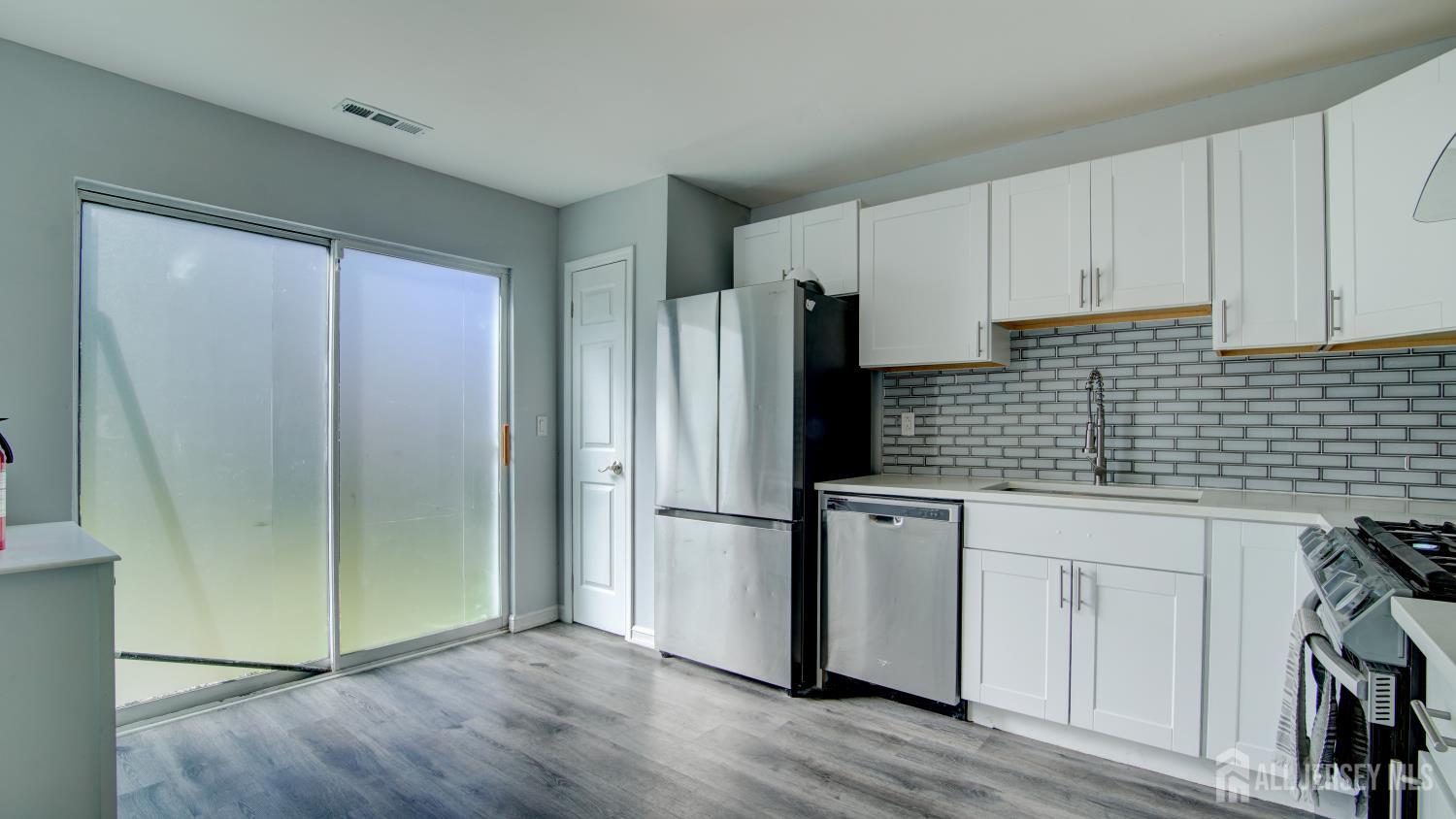 10 Starlight Court New Brunswick NJ 08901