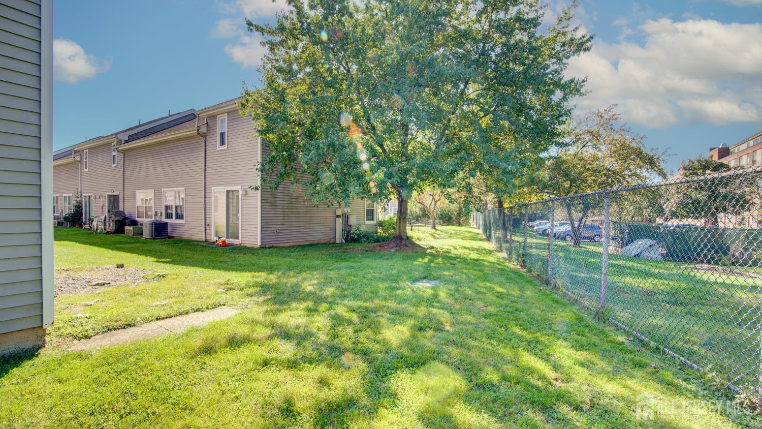 10 Starlight Court New Brunswick NJ 08901