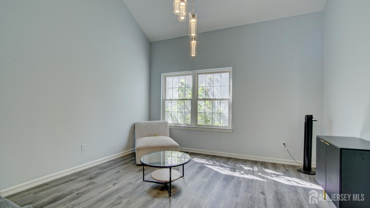 10 Starlight Court New Brunswick NJ 08901
