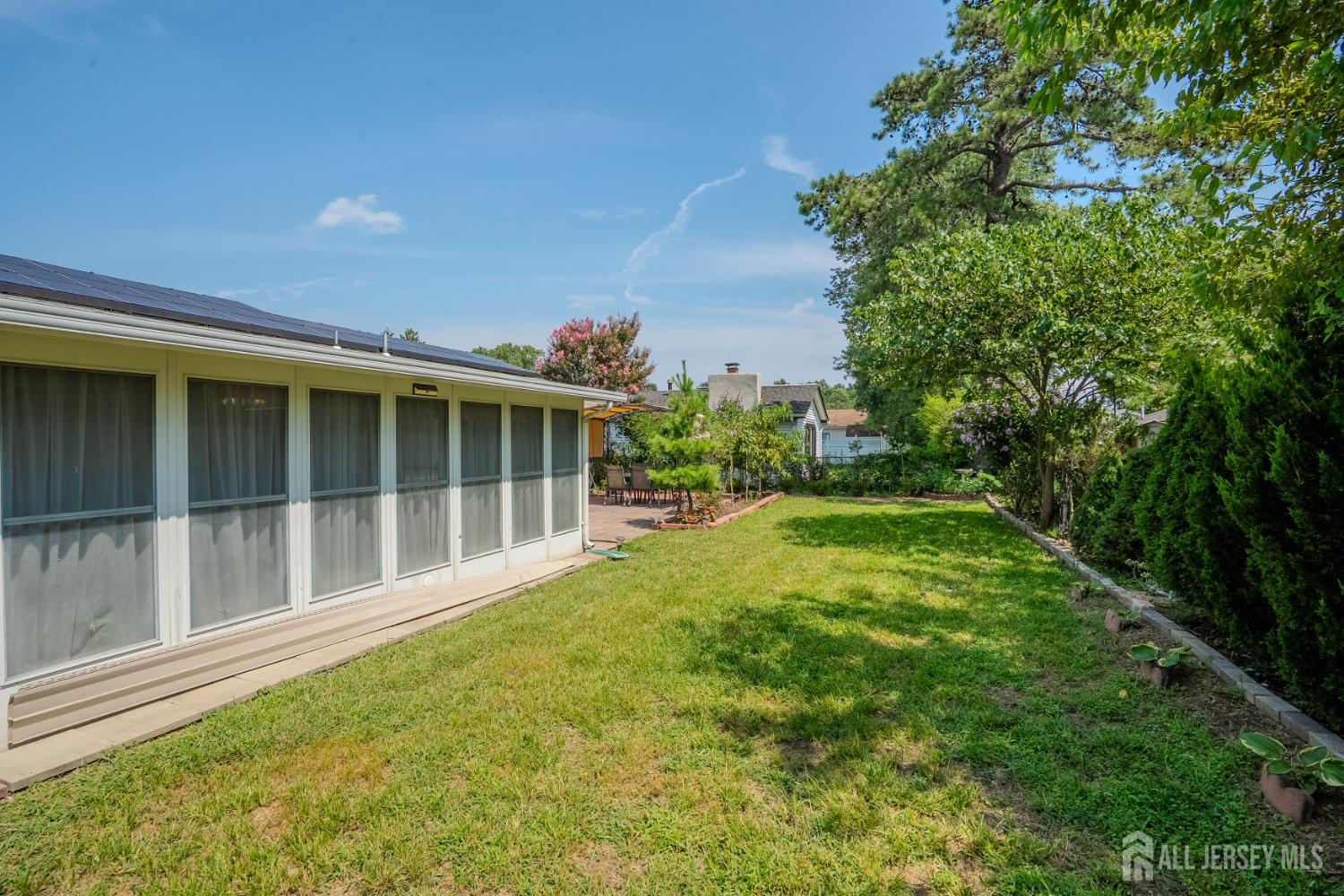 4 Hunterdon Avenue Monroe NJ 08831