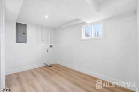 317 Ledden Terrace South Plainfield NJ 07080
