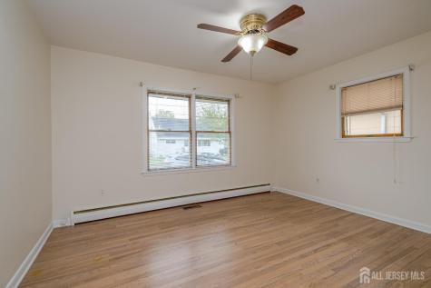 32 Lincoln Avenue Colonia NJ 07067