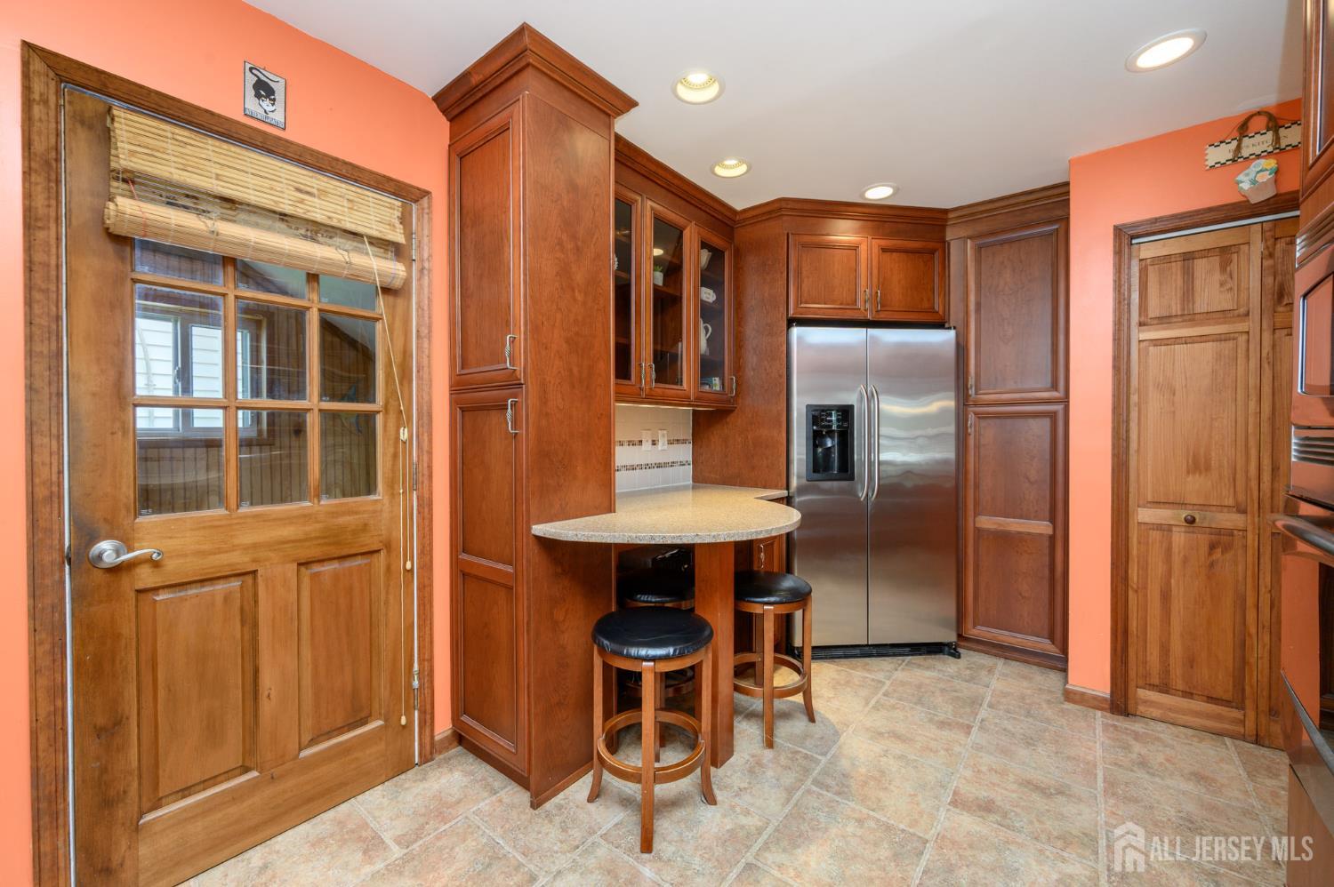 230 Jones Place Rahway NJ 07065