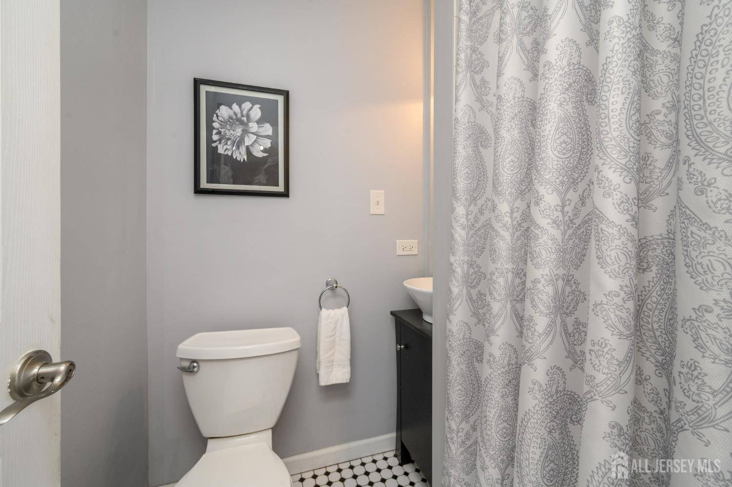 230 Jones Place Rahway NJ 07065