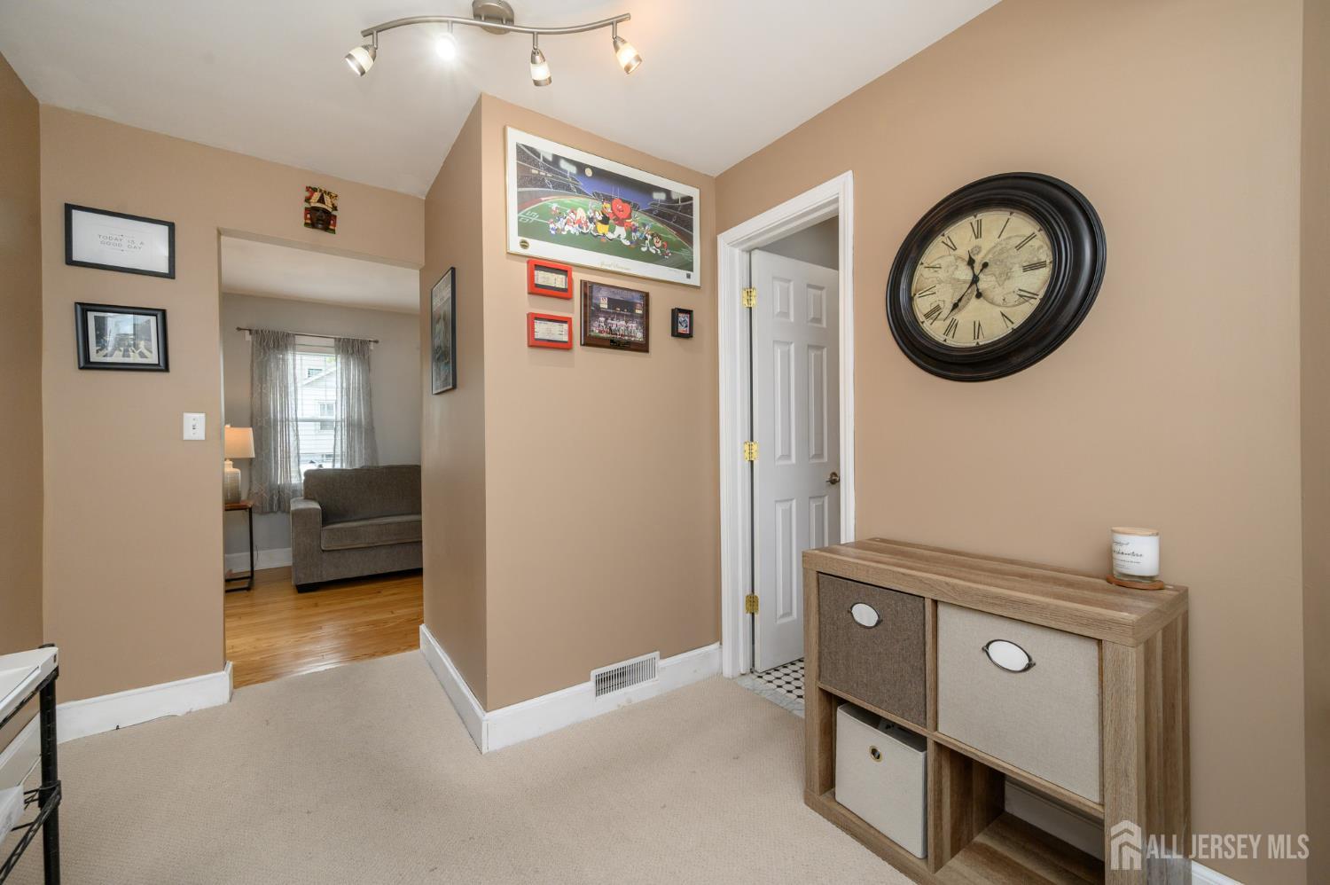 230 Jones Place Rahway NJ 07065