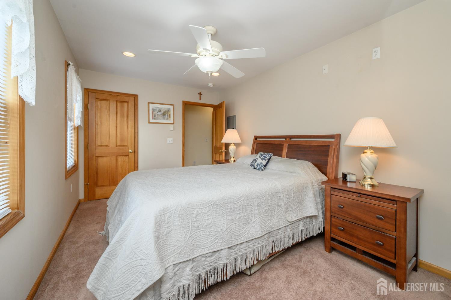 230 Jones Place Rahway NJ 07065