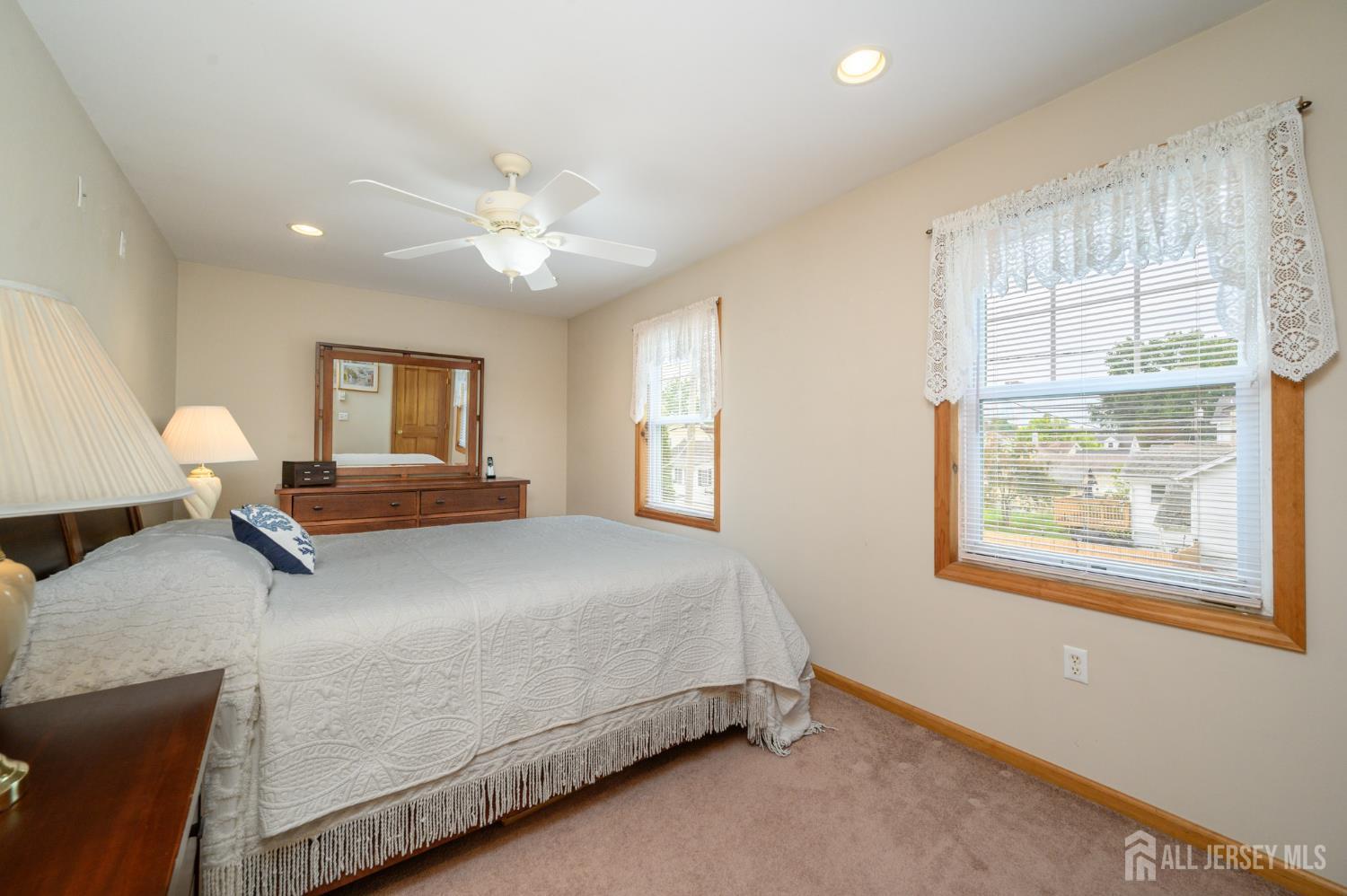 230 Jones Place Rahway NJ 07065