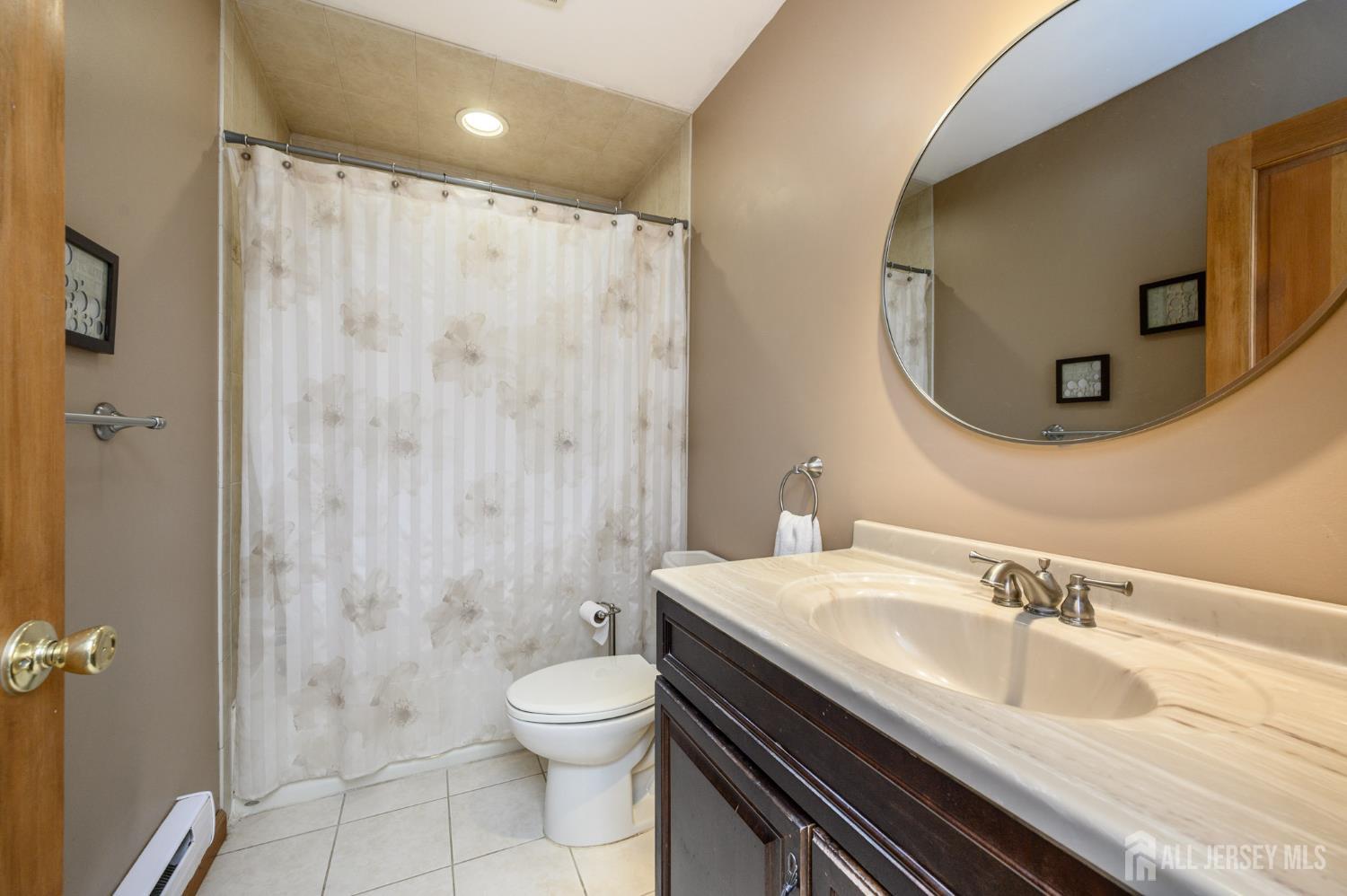 230 Jones Place Rahway NJ 07065