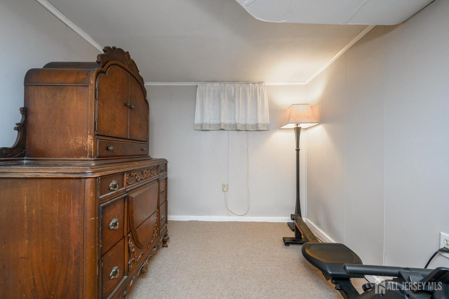 230 Jones Place Rahway NJ 07065