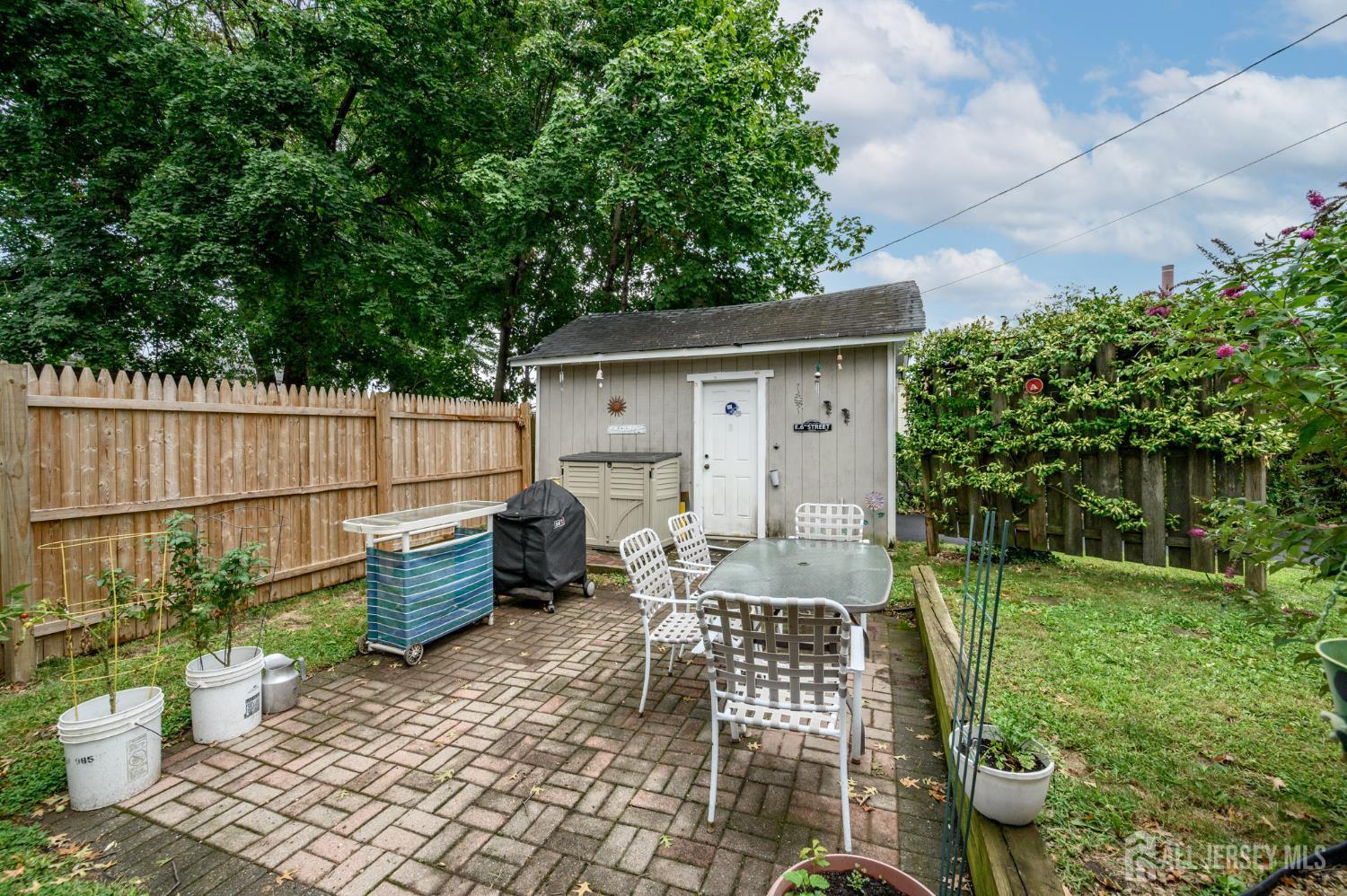 230 Jones Place Rahway NJ 07065