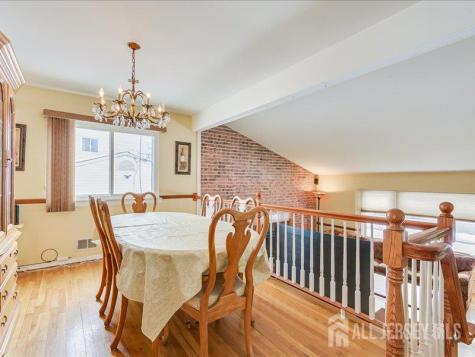 38 Karen Place Edison NJ 08817