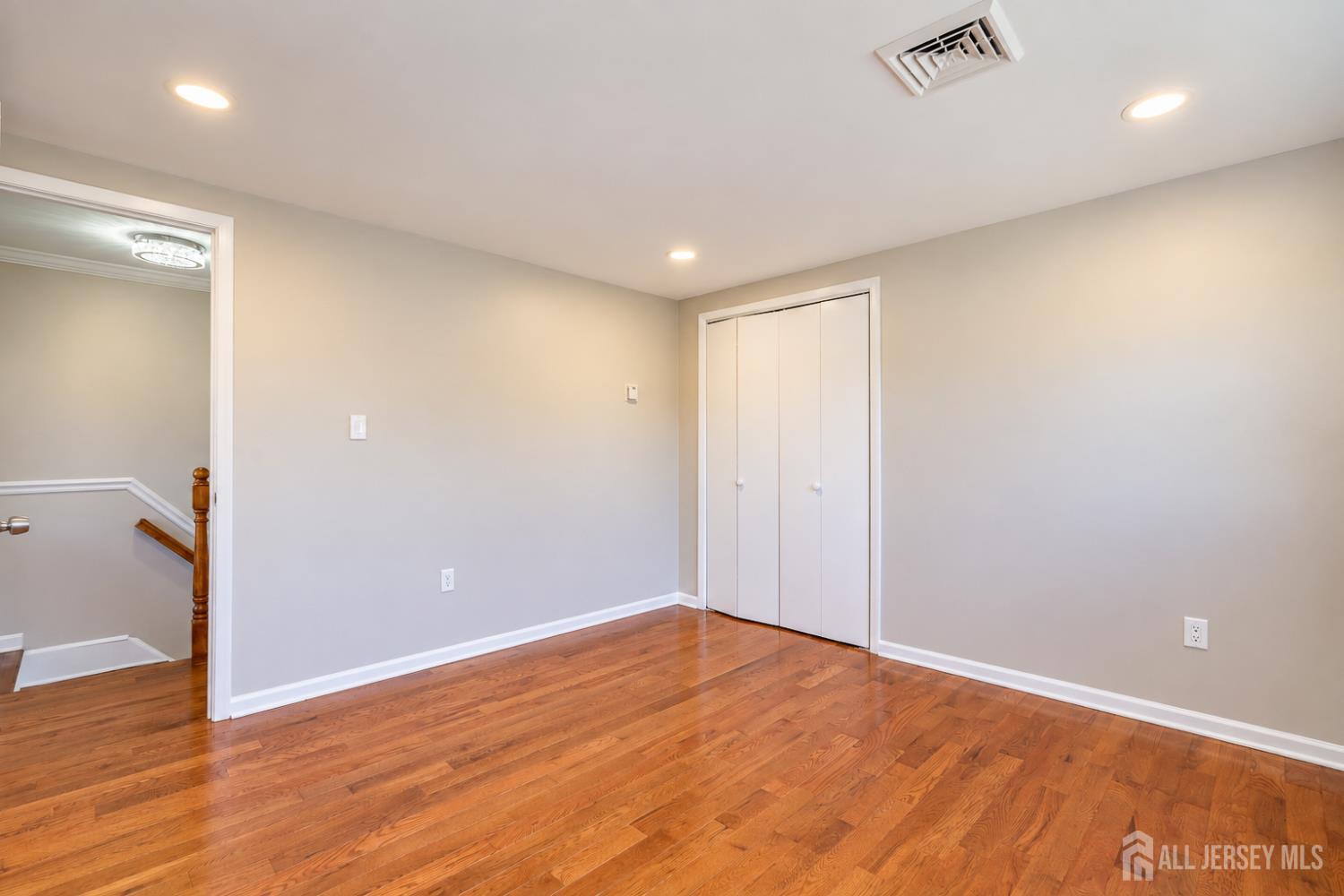 41 New Street Spotswood NJ 08884