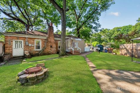 31 Monmouth Road Monroe NJ 08831