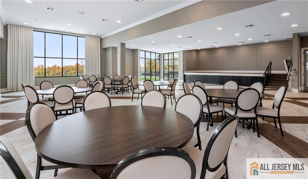 8 Galerie Court Monroe NJ 08831