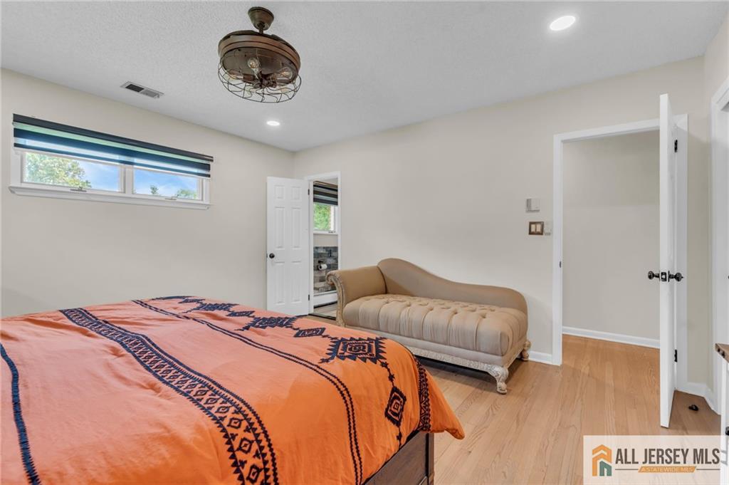 158 Hardenburg Lane East Brunswick NJ 08816