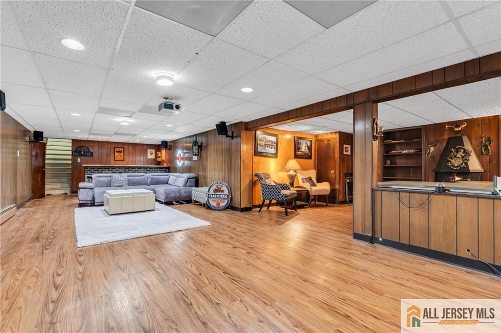 158 Hardenburg Lane East Brunswick NJ 08816