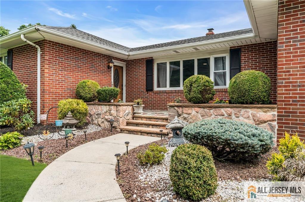 158 Hardenburg Lane East Brunswick NJ 08816