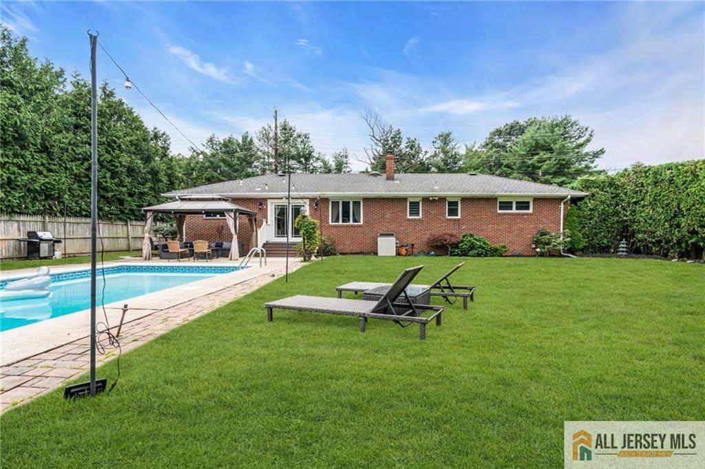 158 Hardenburg Lane East Brunswick NJ 08816