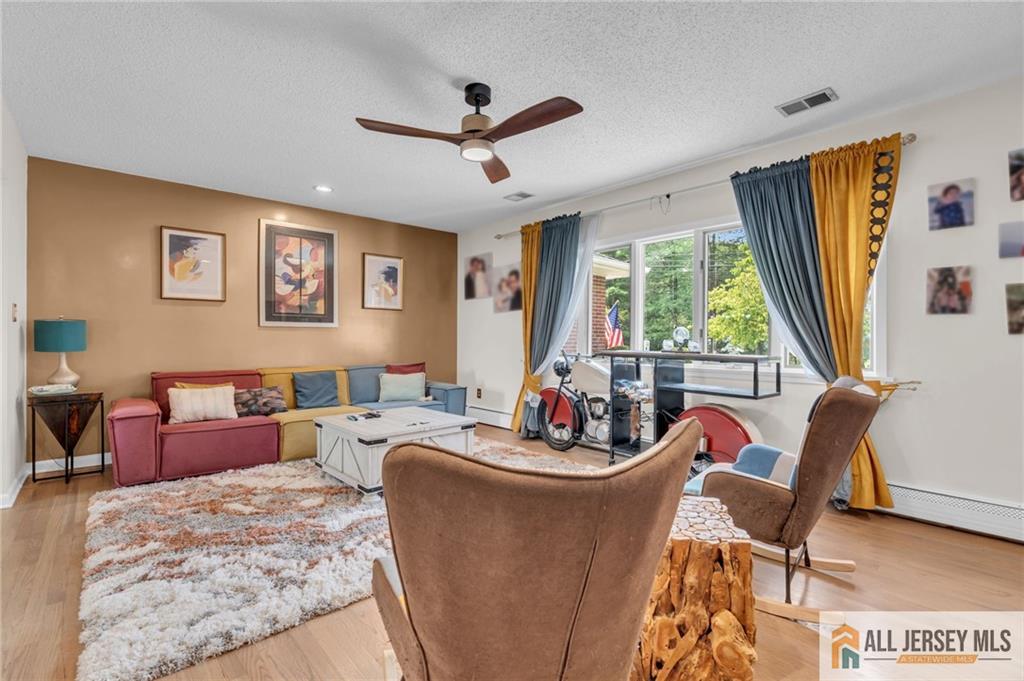 158 Hardenburg Lane East Brunswick NJ 08816
