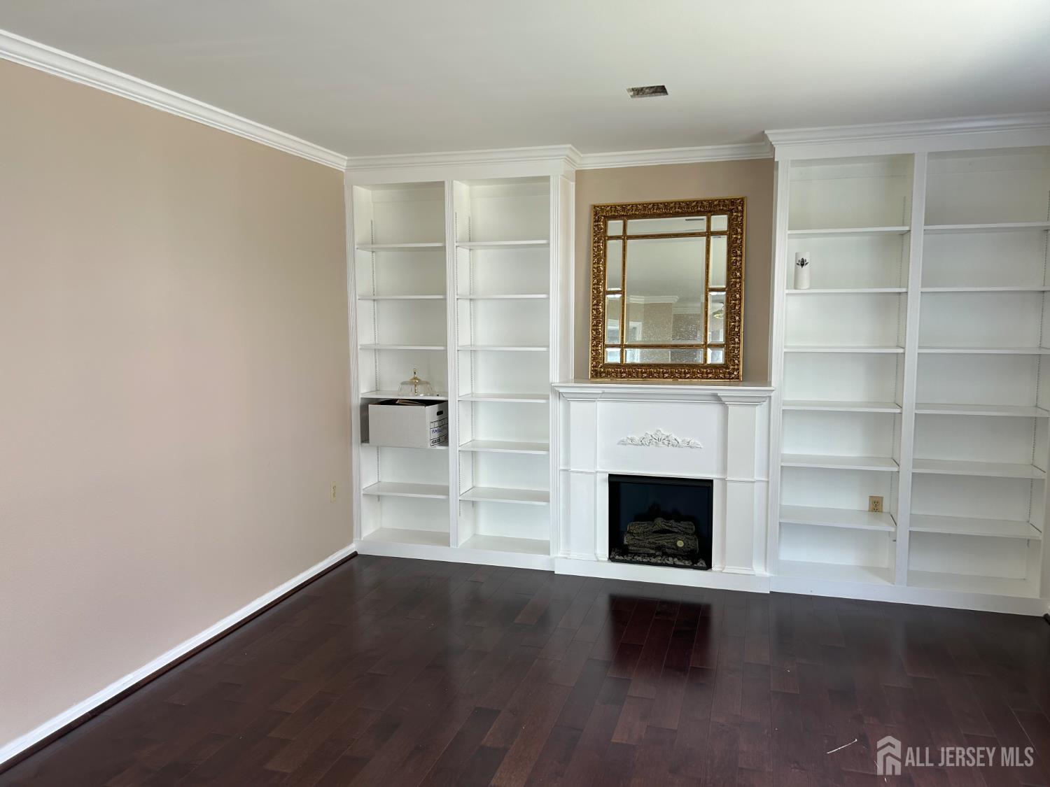 246-C Malden Lane Monroe NJ 08831