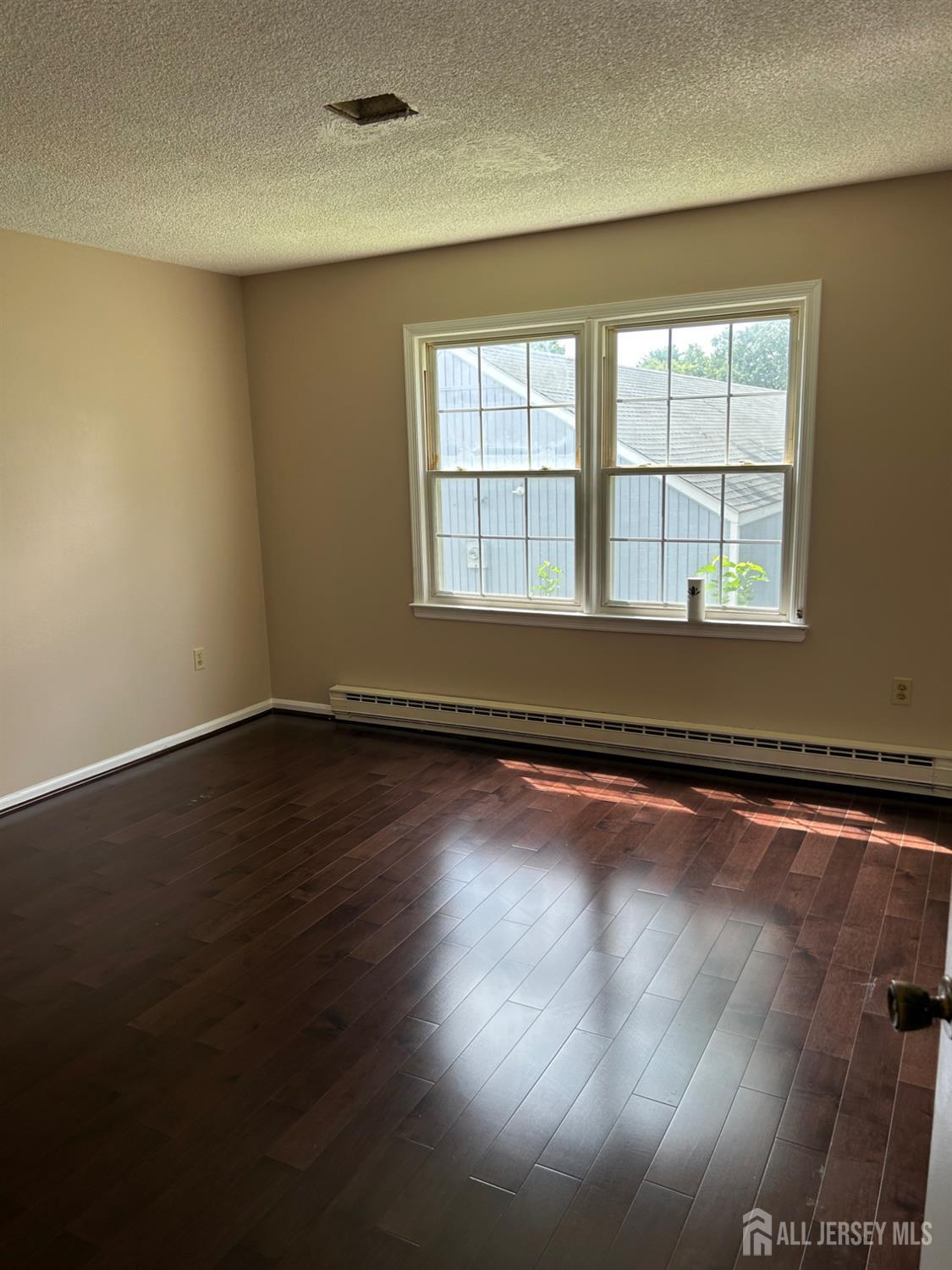 246-C Malden Lane Monroe NJ 08831